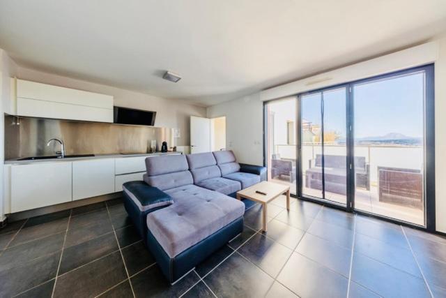 T2 Recent 45M2, Parking Inclus, Clim Apartment Aix-en-Provence Luaran gambar